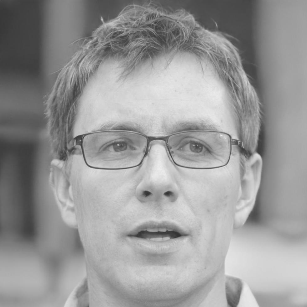 Portrait de Mathieu Lefèvre, analyste financier